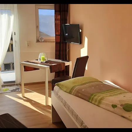 Ferienwohnung Haus Harmonie Millstatt am See Zimmer foto